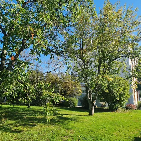 Holiday home Grande Maison De Maitre Proche Toul Avec Wifi Et Parking - Fr-1-584-394 Ecrouves