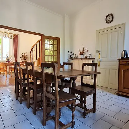 Grande Maison De Maitre Proche Toul Avec Wifi Et Parking - Fr-1-584-394 Holiday home Ecrouves