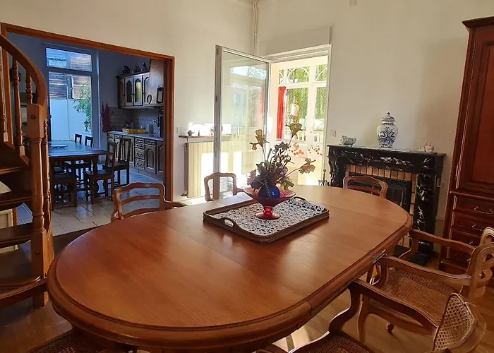 Grande Maison De Maitre Proche Toul Avec Wifi Et Parking - Fr-1-584-394 Holiday home *