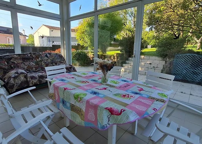 Grande Maison De Maitre Proche Toul Avec Wifi Et Parking - Fr-1-584-394 * Ecrouves