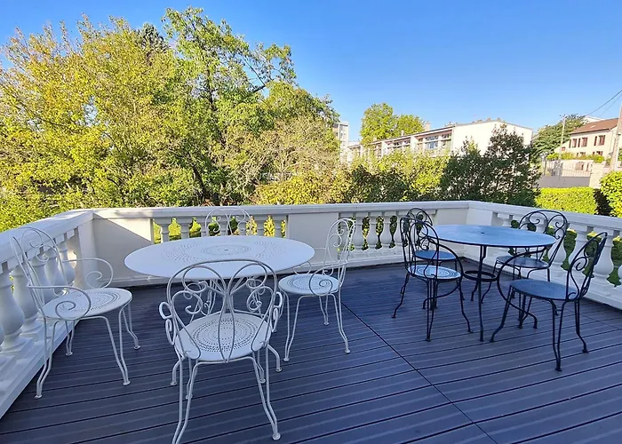 Holiday home Grande Maison De Maitre Proche Toul Avec Wifi Et Parking - Fr-1-584-394 *