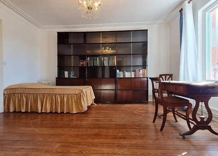 Holiday home Grande Maison De Maitre Proche Toul Avec Wifi Et Parking - Fr-1-584-394